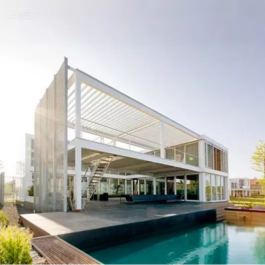 Miért a könnyű acélszerkezetű házak a modern építés jövője?